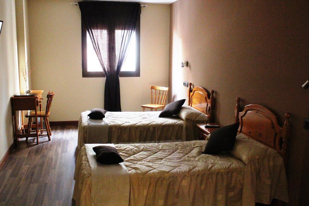 Hostal Extremeno Bejar Room photo