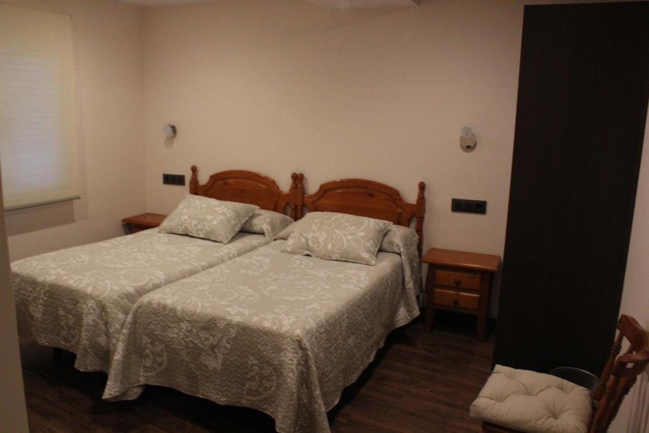 Hostal Extremeno Bejar Exterior photo